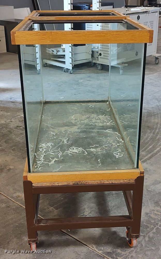 image for item MM9857 Aquarium