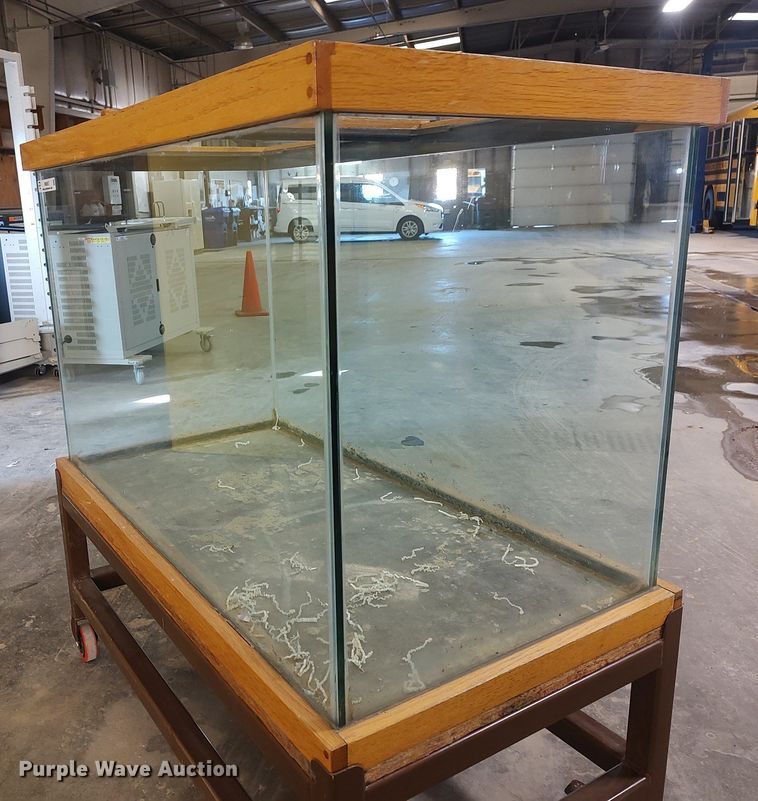 image for item MM9857 Aquarium