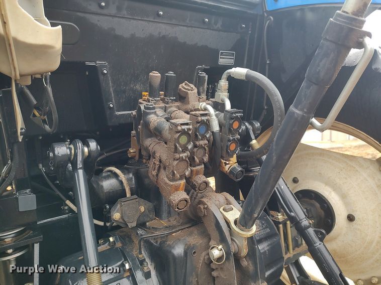 image for item MM9864 2014 New Holland TS6.120  MFWD tractor