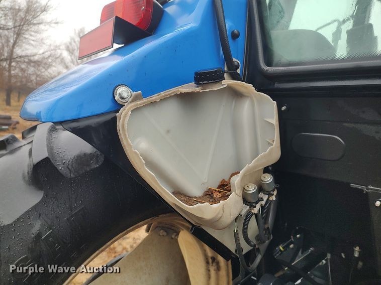 image for item MM9864 2014 New Holland TS6.120  MFWD tractor