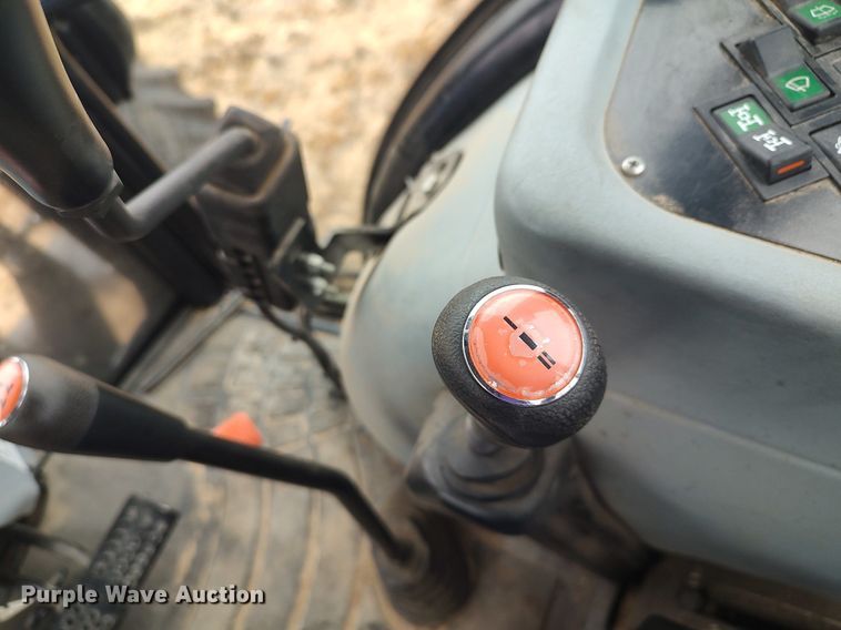 image for item MM9864 2014 New Holland TS6.120  MFWD tractor