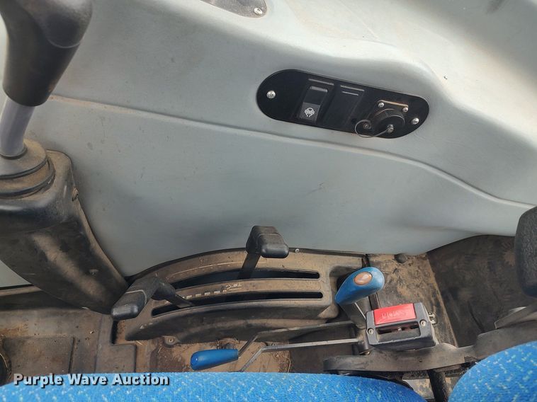 image for item MM9864 2014 New Holland TS6.120  MFWD tractor