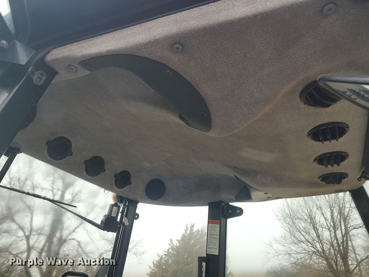 image for item MM9864 2014 New Holland TS6.120  MFWD tractor