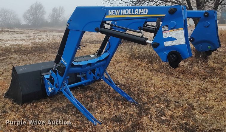 image for item MM9864 2014 New Holland TS6.120  MFWD tractor