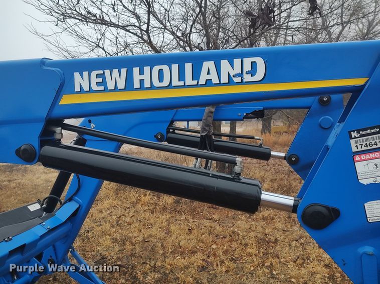 image for item MM9864 2014 New Holland TS6.120  MFWD tractor