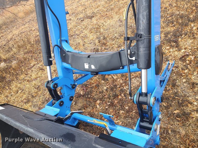 image for item MM9864 2014 New Holland TS6.120  MFWD tractor