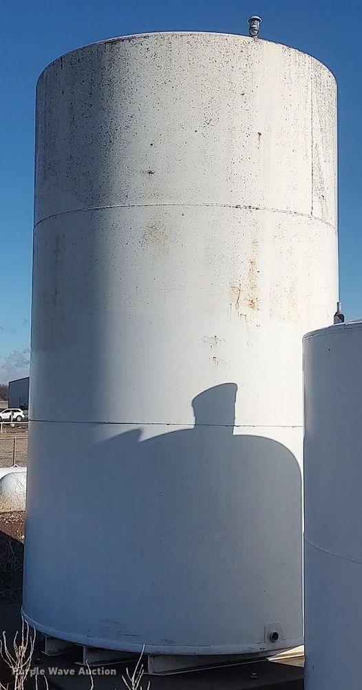 image for item MM9869 Fuel tank