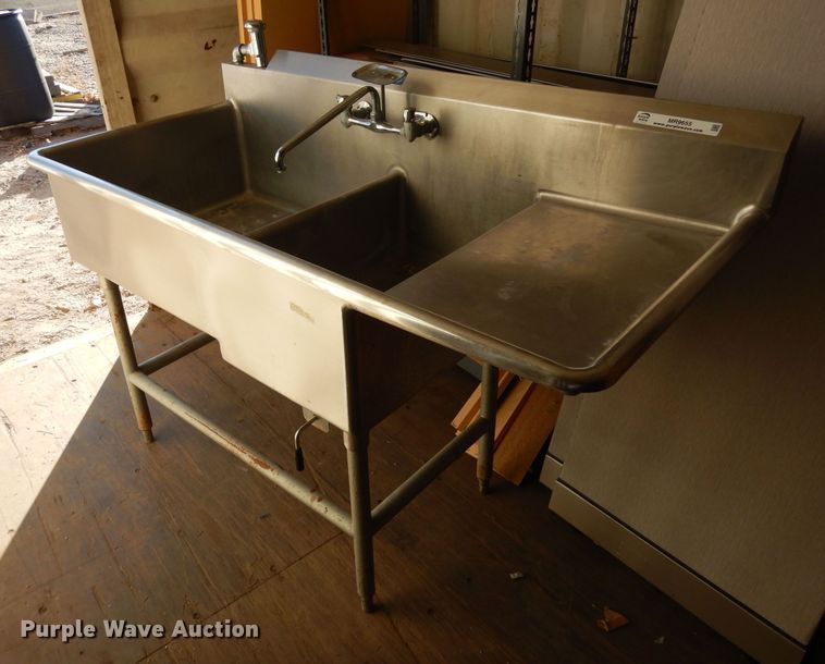 image for item MR9655 (2) basin sink