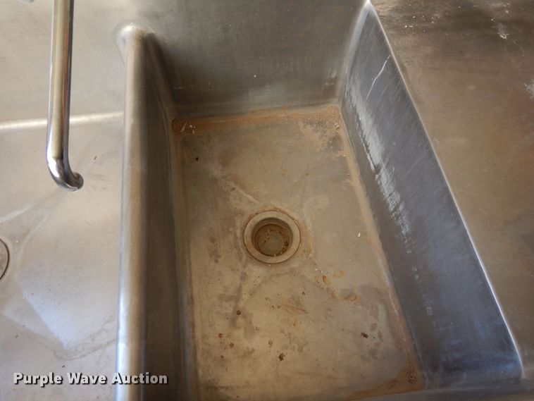 image for item MR9655 (2) basin sink