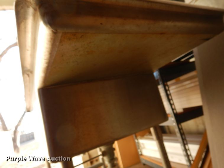 image for item MR9655 (2) basin sink