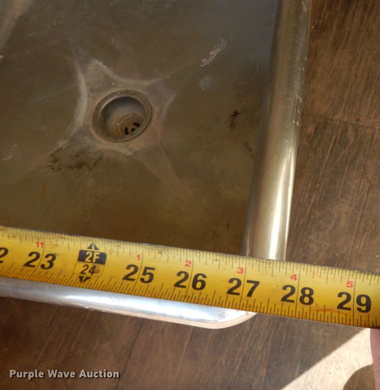 image for item MR9655 (2) basin sink