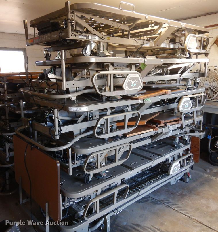 image for item MR9659 (6) Hill-Rom P870 long term care bed