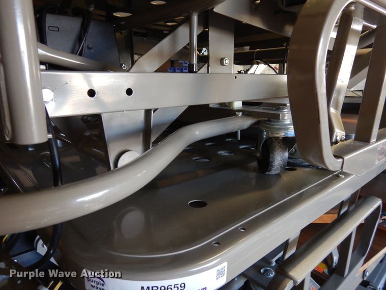 image for item MR9659 (6) Hill-Rom P870 long term care bed