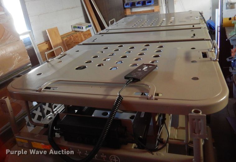 image for item MR9661 (4) Hill-Rom P870 long term care beds