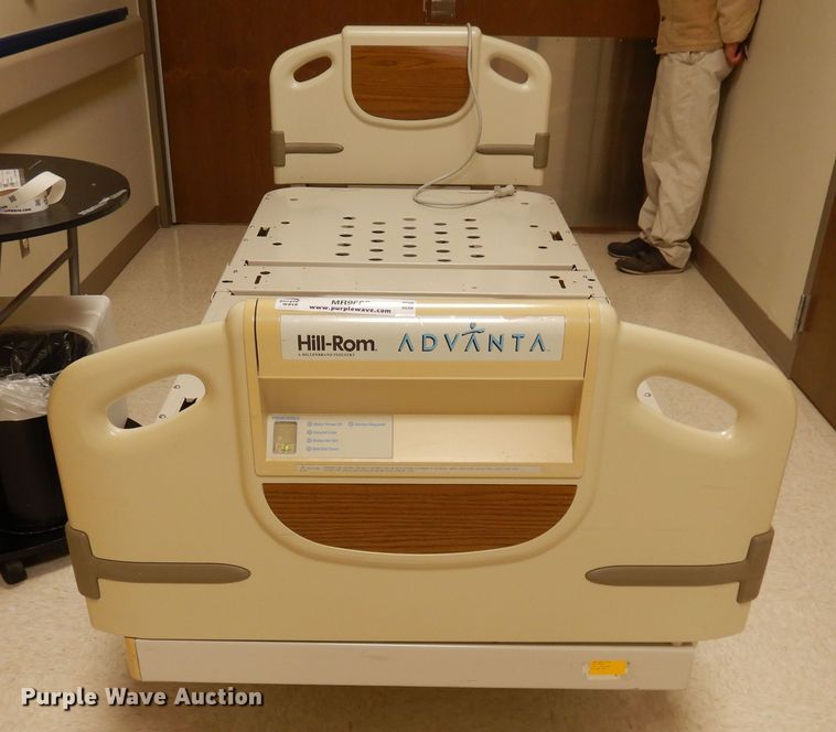 image for item MR9663 (2) hospital beds