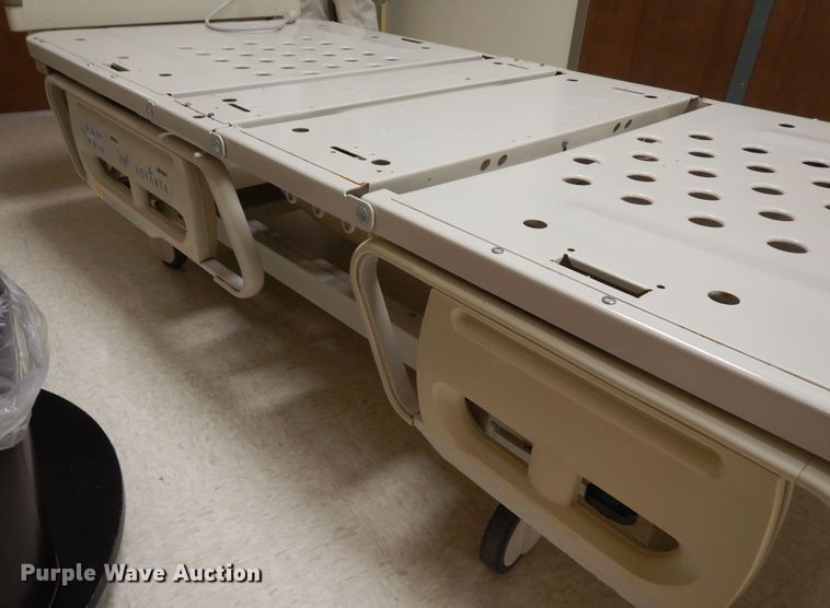 image for item MR9663 (2) hospital beds