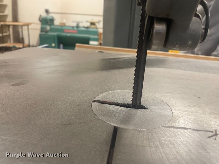 image for item MT9981 Rockwell 20  vertical bandsaw