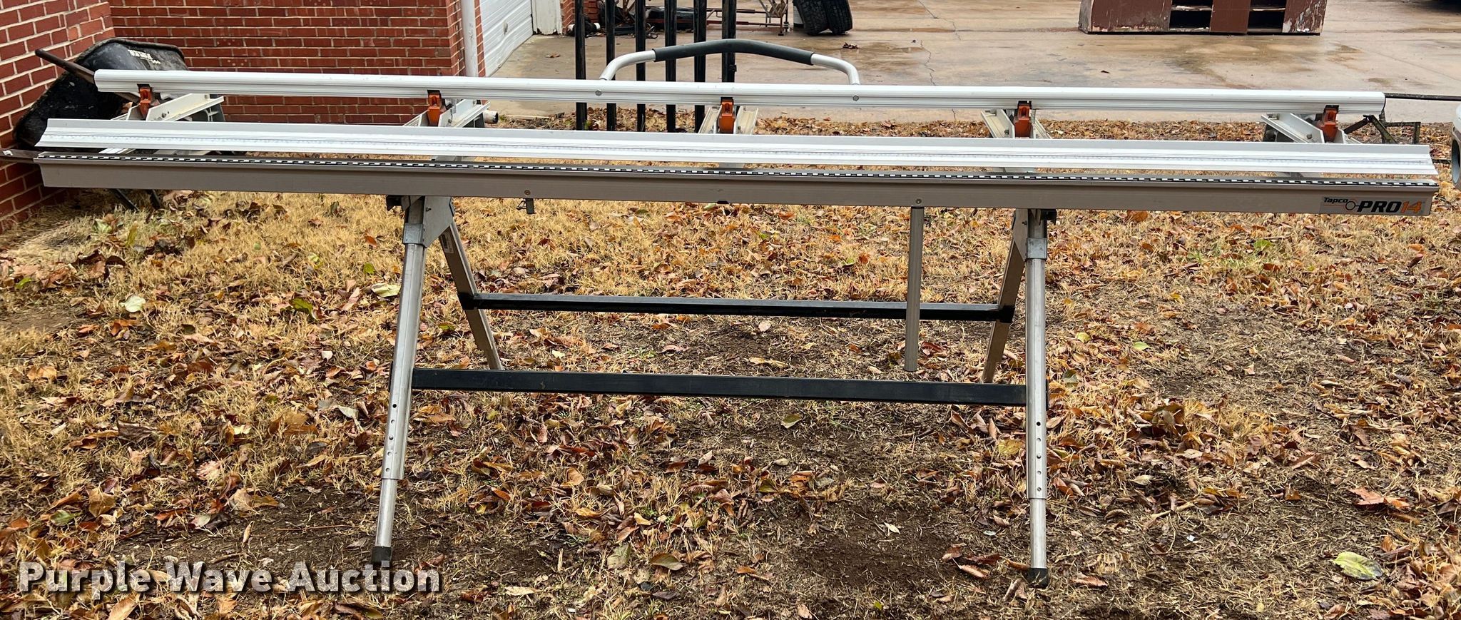 Tapco Pro 14 siding brake in Fredonia, KS Item ID9283 sold Purple Wave