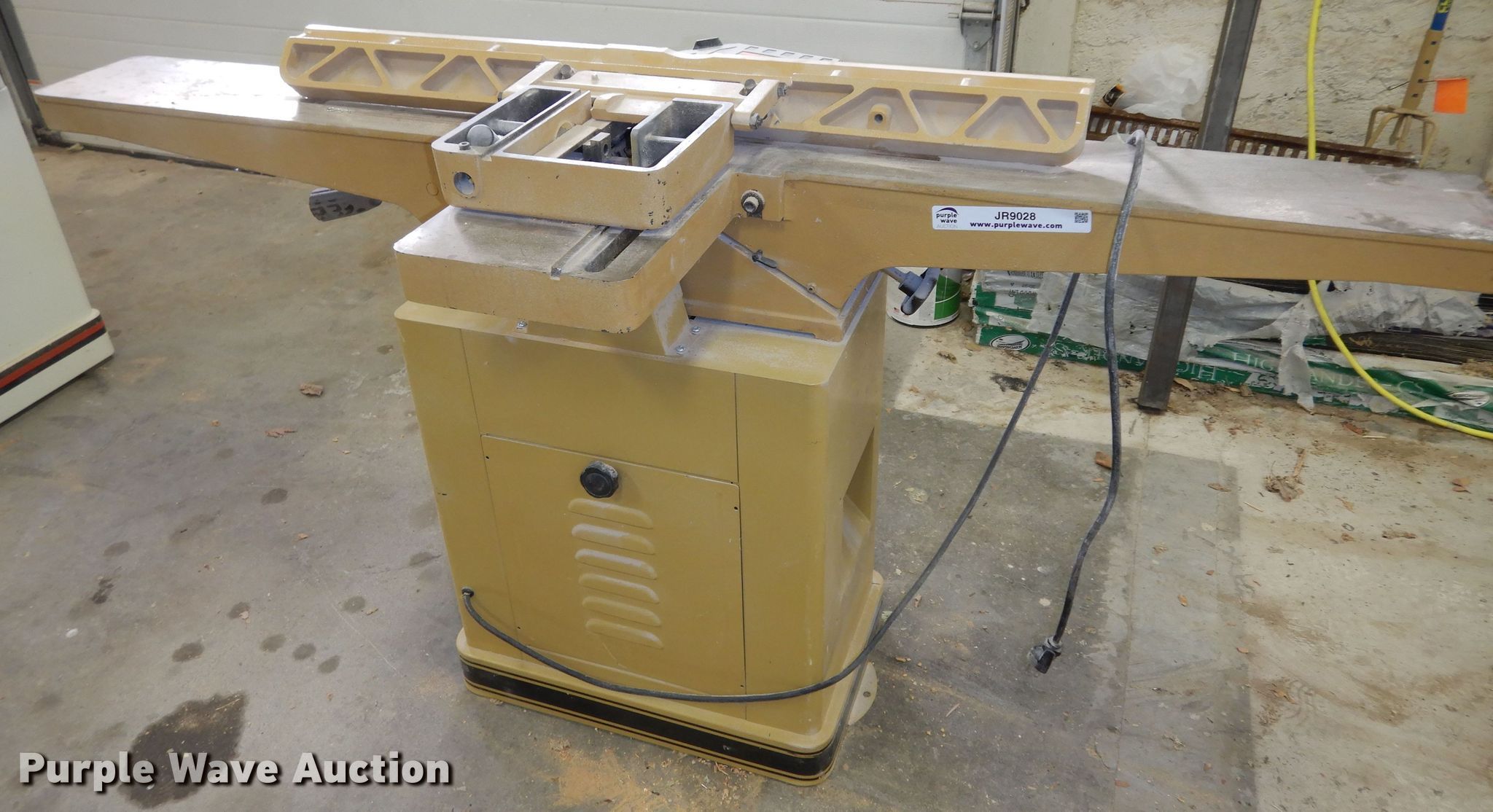 Powermatic 54A wood jointer in Chapman, KS Item JR9028 sold Purple Wave