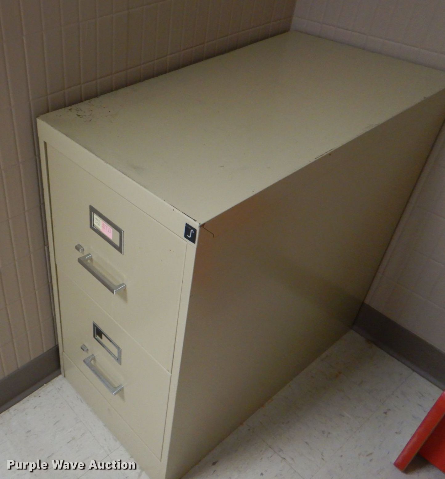 (4) file in Stilwell, OK Item MM9576 sold Purple Wave