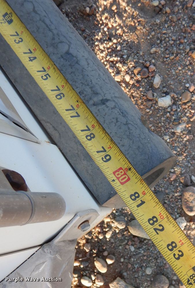 image for item DF8273 2000 Kiefer Eagle XLA  livestock trailer