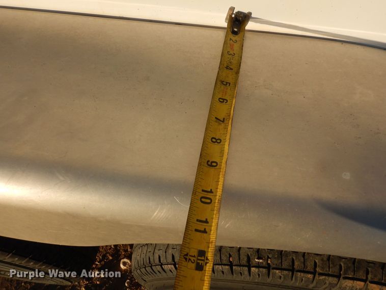 image for item DF8273 2000 Kiefer Eagle XLA  livestock trailer