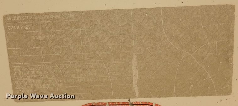 image for item DF8273 2000 Kiefer Eagle XLA  livestock trailer