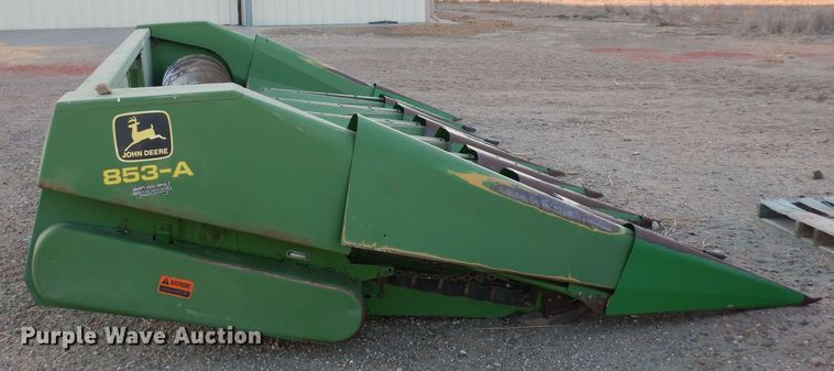image for item DF8275 John Deere 853A  all-crop head
