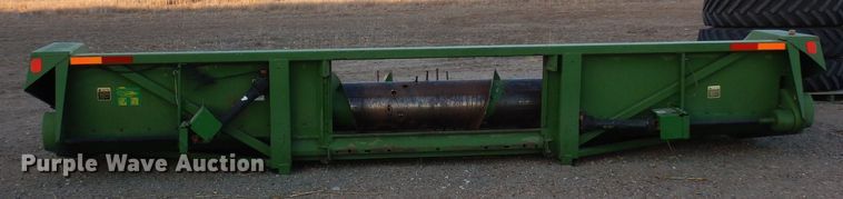 image for item DF8275 John Deere 853A  all-crop head