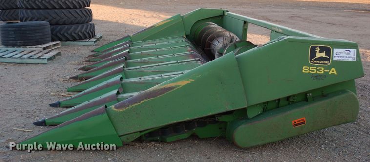 image for item DF8275 John Deere 853A  all-crop head