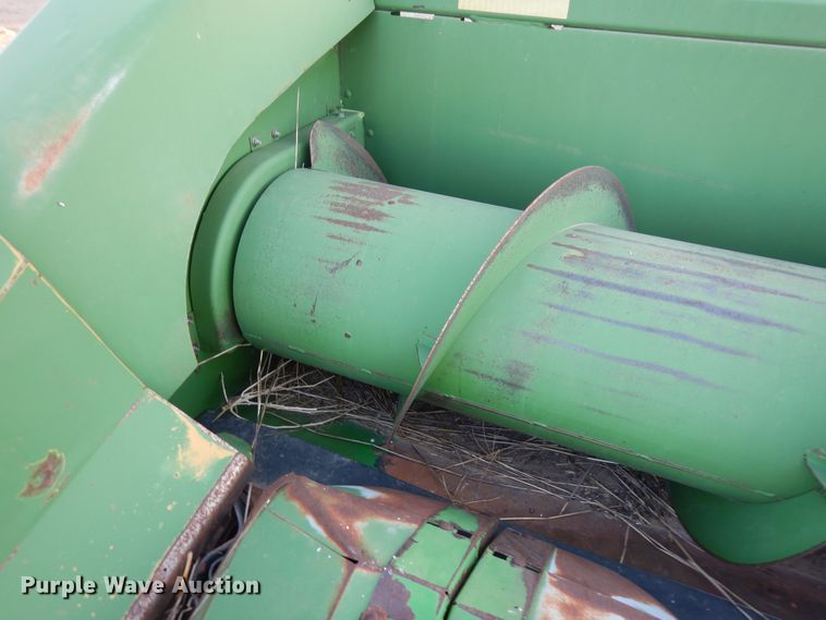 image for item DF8275 John Deere 853A  all-crop head