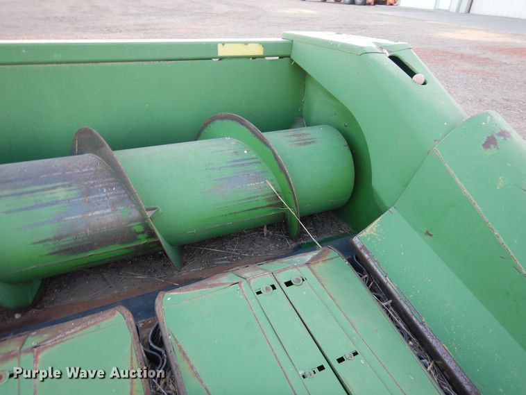 image for item DF8275 John Deere 853A  all-crop head