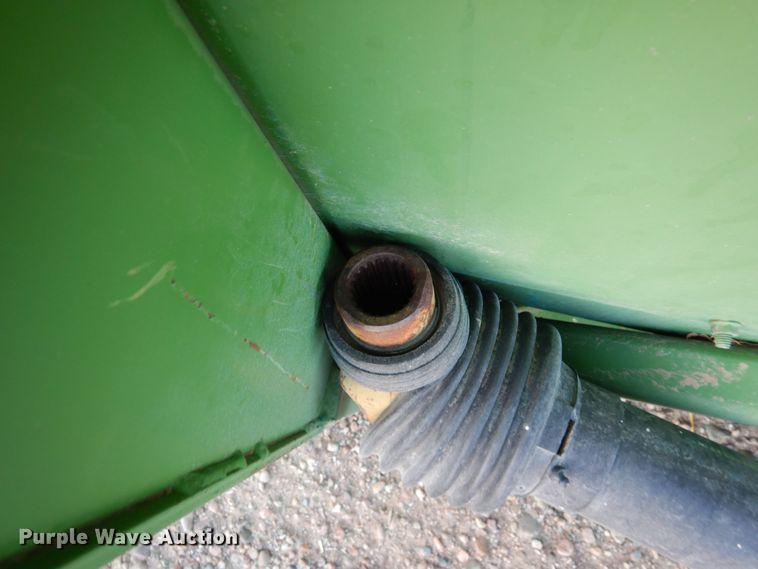 image for item DF8275 John Deere 853A  all-crop head
