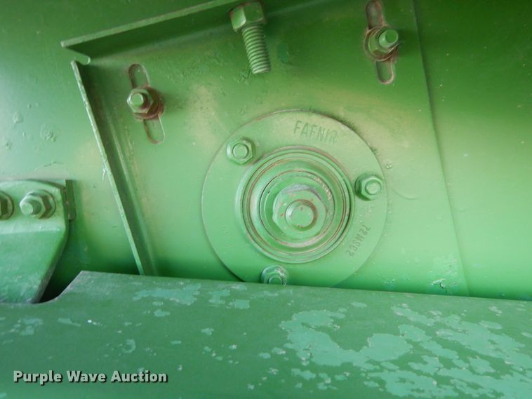 image for item DF8275 John Deere 853A  all-crop head