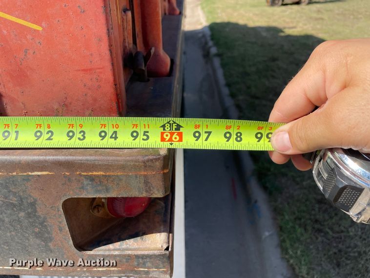 image for item DN5160 1973 Ford 880  grain truck