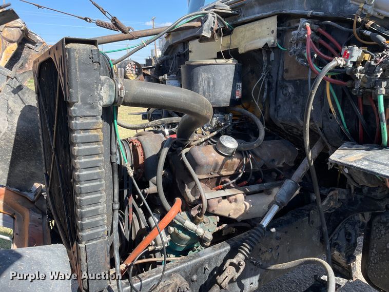 image for item DN5160 1973 Ford 880  grain truck