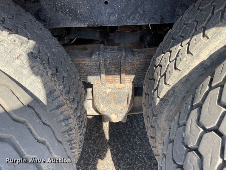 image for item DN5160 1973 Ford 880  grain truck