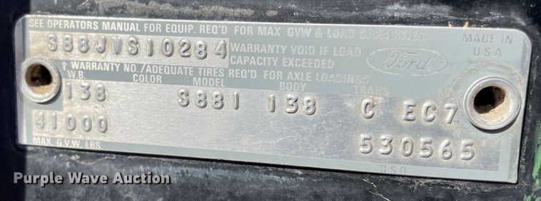 image for item DN5160 1973 Ford 880  grain truck