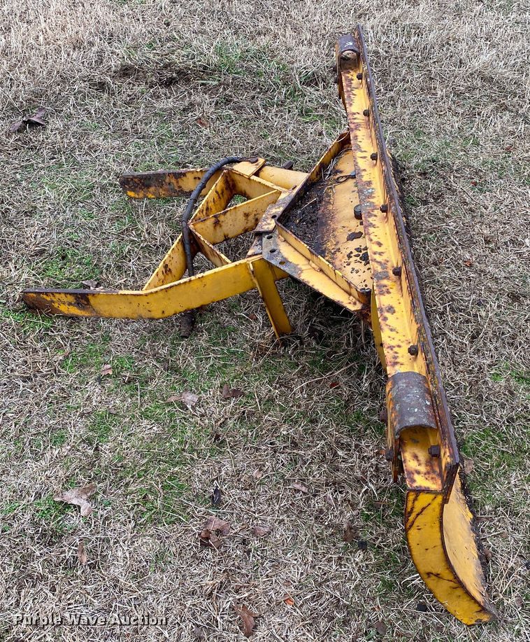 image for item DN8106 (8) attachments