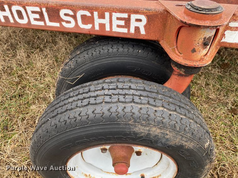 image for item DN8107 1998 New Holland 575  small square baler