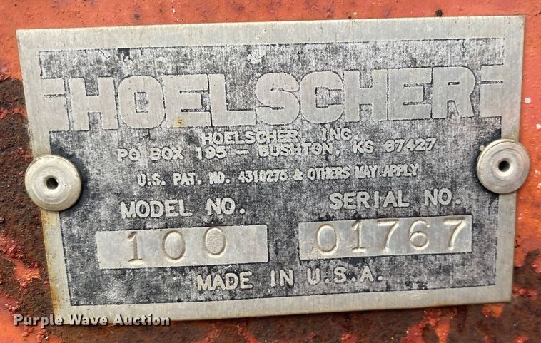 image for item DN8107 1998 New Holland 575  small square baler