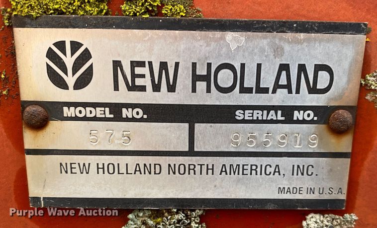 image for item DN8107 1998 New Holland 575  small square baler