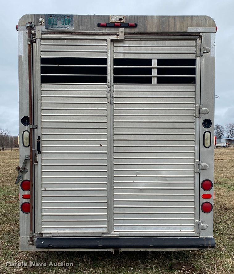 image for item DN8114 1995 Jamco  livestock trailer