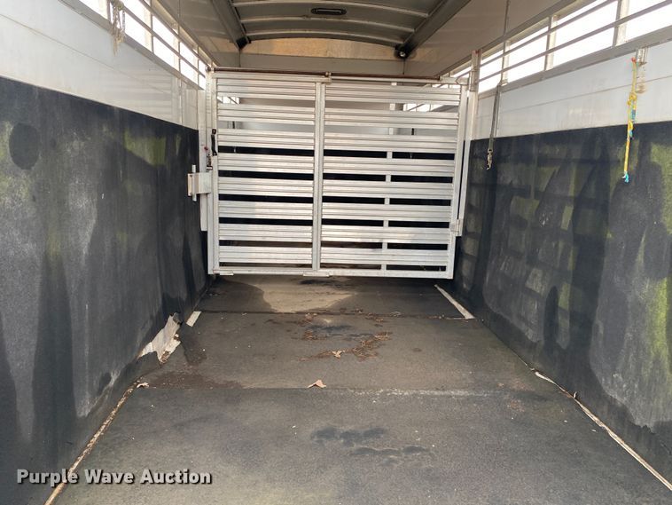 image for item DN8114 1995 Jamco  livestock trailer