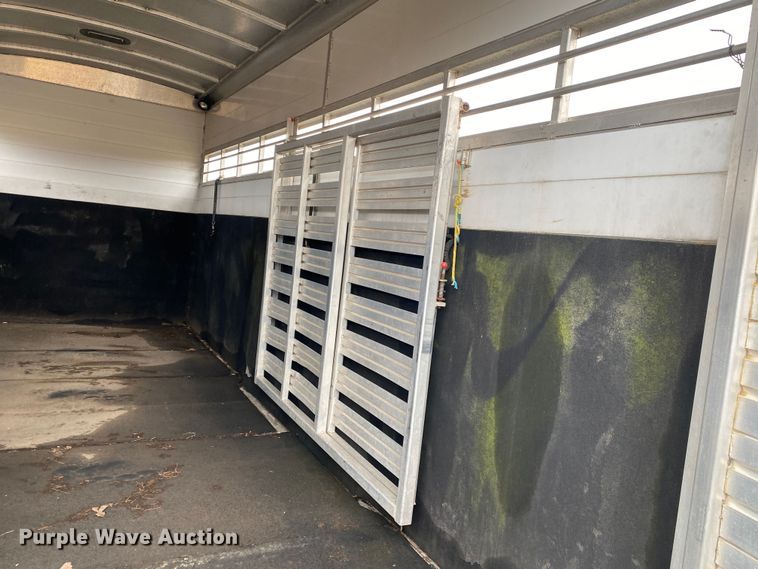 image for item DN8114 1995 Jamco  livestock trailer