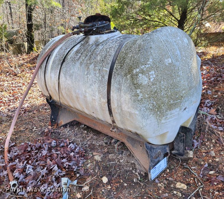 image for item DO3452 300 gallon poly tank