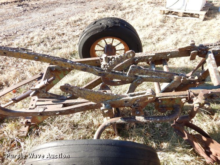 image for item DR8089 John Deere 2-14  bottom plow