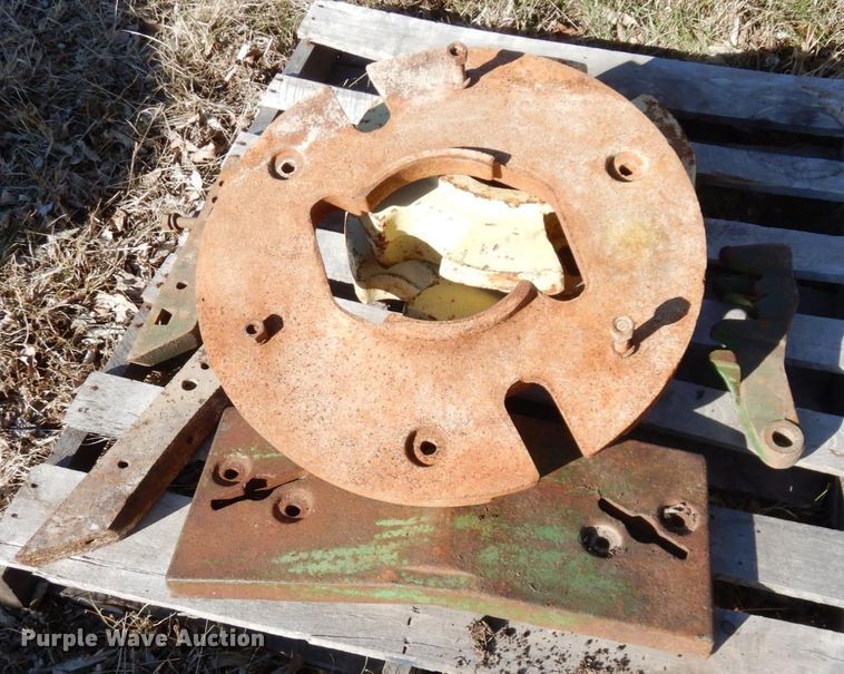 image for item DR8090 Tires and wheels