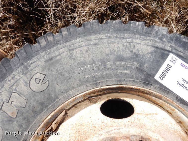 image for item DR8092 (4) Firestone tires and wheels