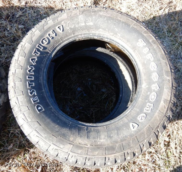 image for item DR8092 (4) Firestone tires and wheels